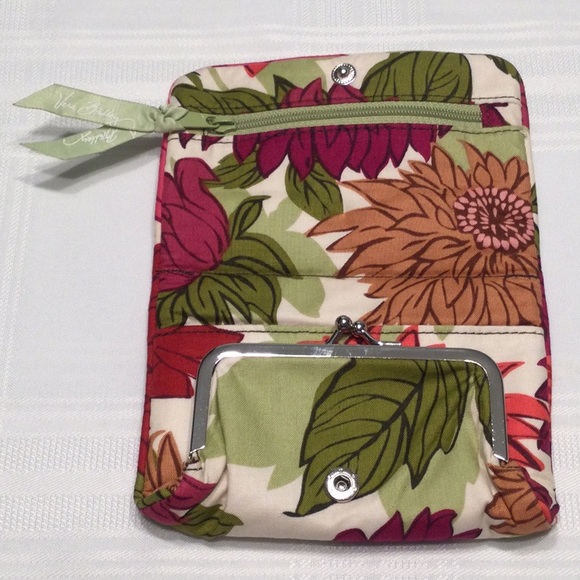 Vera Bradley Hello Dahlia! ID/KeyChain Wallet NWOT - Picture 2 of 7